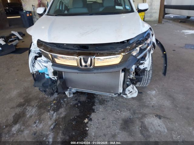 3CZRU6H31NM776195 Honda Hr-v Awd Lx