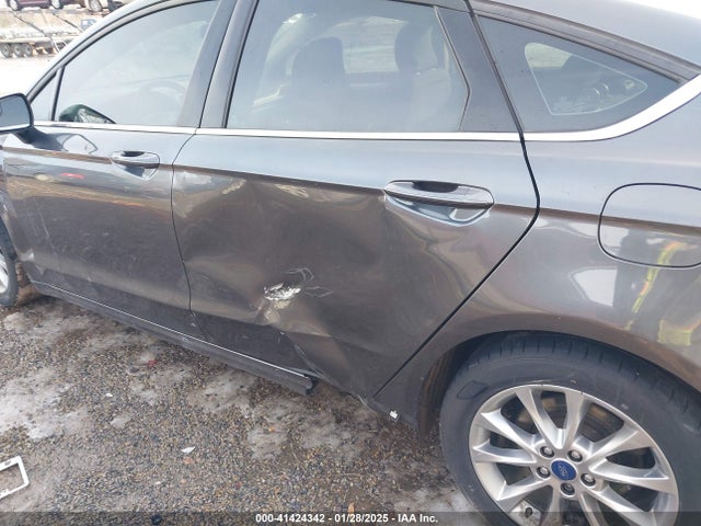 Ford FUSION SE 2017 3FA6P0H76HR404316 Image 17