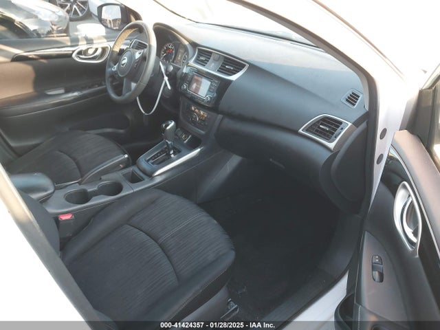 3N1AB7AP9JL658023 Nissan SENTRA SV