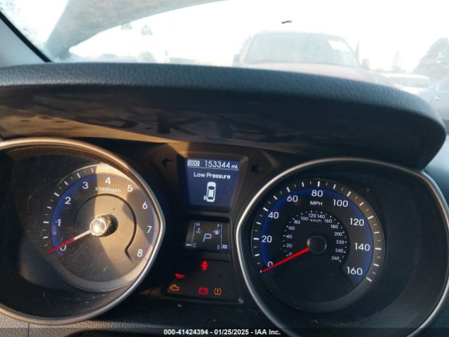 KMHD35LH1GU315105 Hyundai ELANTRA GT
