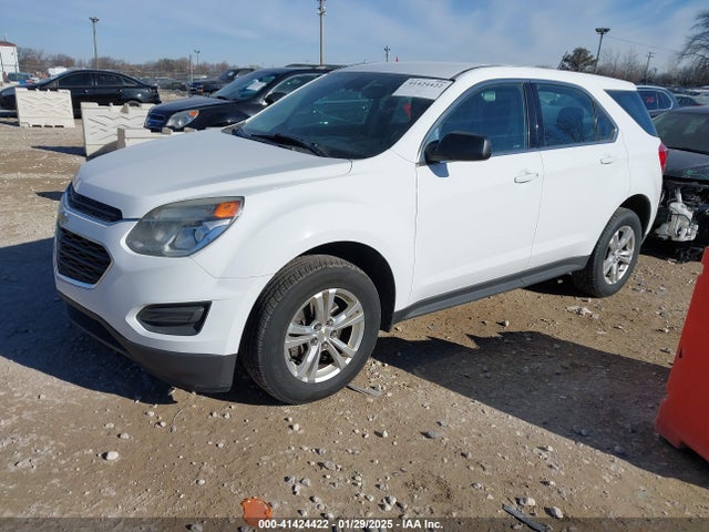 Chevrolet EQUINOX LS 2017 2GNALBEK6H1547993 Image 2