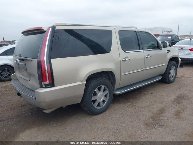 2007 CADILLAC ESCALADE ESV 1GYFK66897R303654 Photo 3