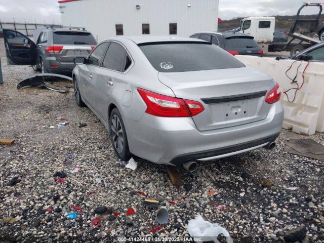 1N4AL3AP2HC188092 Nissan 2017