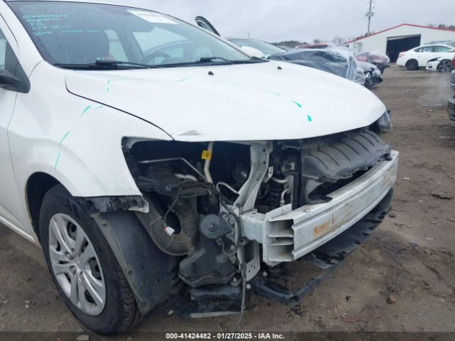 1G1JG6SH9H4169954 Chevrolet Sonic Lt Auto