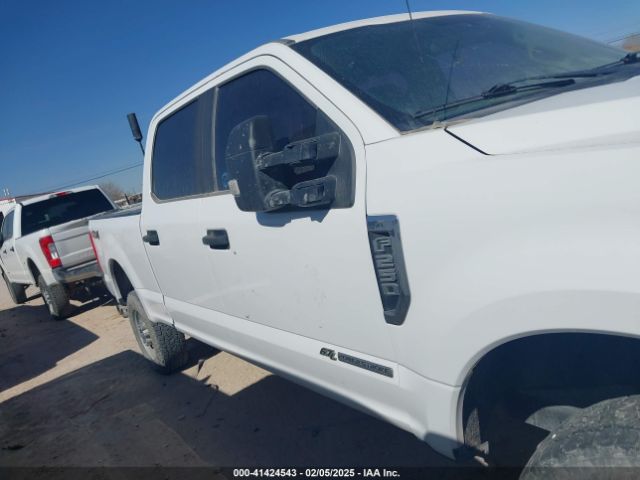 1FT7W2BTXKEF52837 Ford F-250 Xl