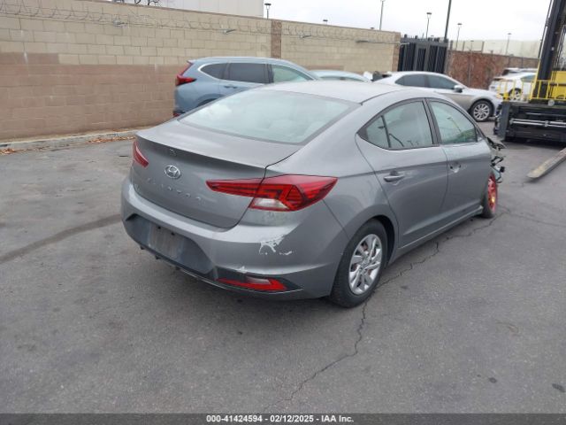 KMHD74LFXKU756351 Hyundai ELANTRA SE