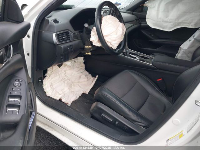 1HGCV1F38KA053291 Honda Accord Sport