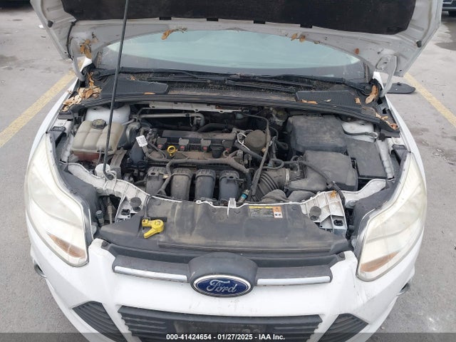Ford FOCUS SE 2014 1FADP3K21EL192733 Image 10