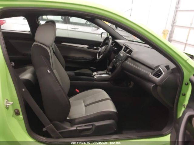 2HGFC4B0XHH302586 Honda Civic Lx-p