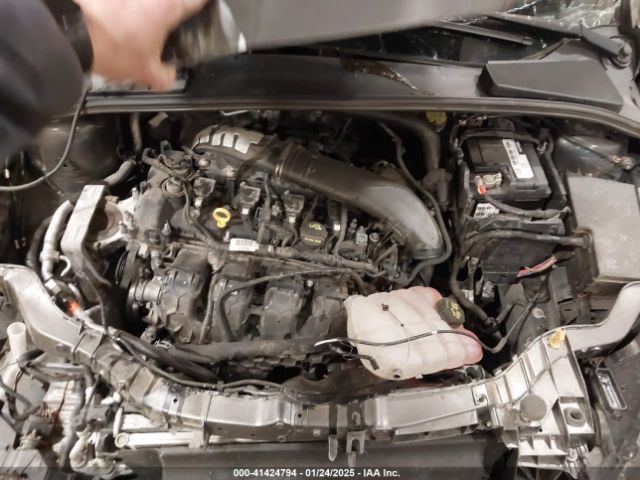 1FADP3L90HL292533 Ford FOCUS ST