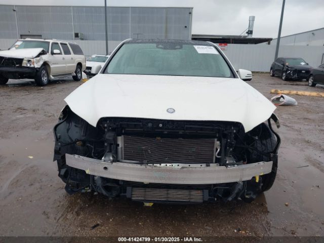 WDDHF9BB3EB017140 Mercedes-Benz E 550 4matic