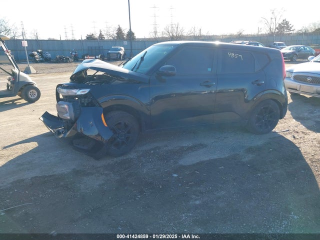 KNDJ23AU9L7726758 KIA SOUL LX