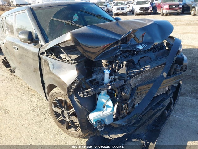 KNDJ23AU9L7726758 KIA SOUL LX