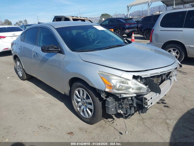 Nissan Altima 2.5 S 2015 1N4AL3AP3FC409308 Image 1