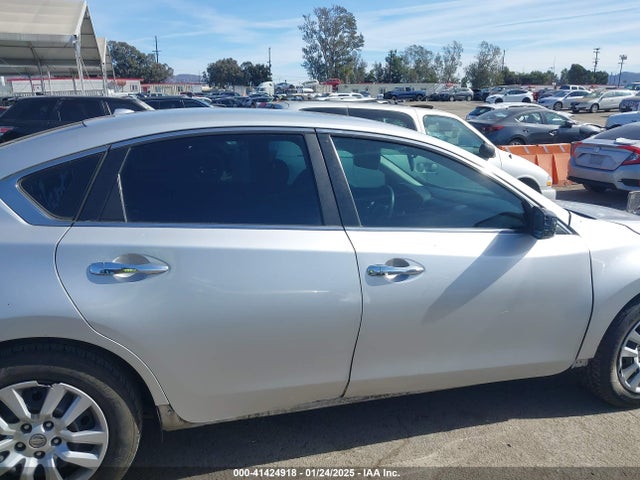 Nissan Altima 2.5 S 2015 1N4AL3AP3FC409308 Image 14