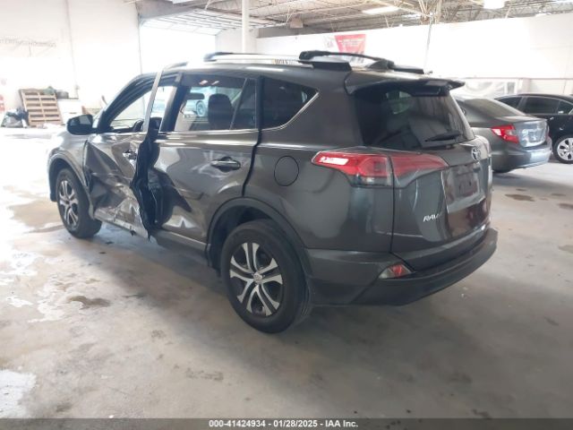 JTMZFREV5GJ073898 Toyota RAV4 LE