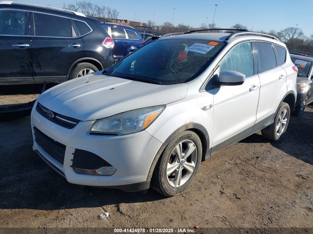 1FMCU0GX8EUA66389 Ford ESCAPE SE