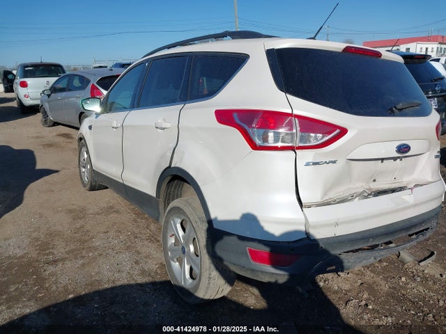 1FMCU0GX8EUA66389 Ford ESCAPE SE