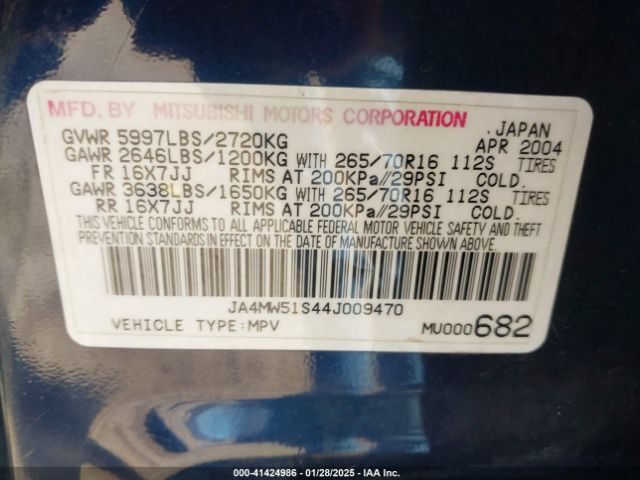 2004 MITSUBISHI MONTERO JA4MW51S44J009470 Photo 8