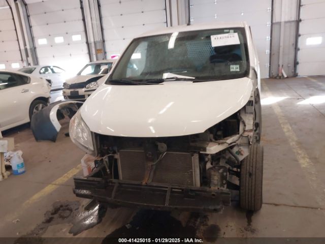 3N6CM0KN5KK710594 Nissan Nv200 S