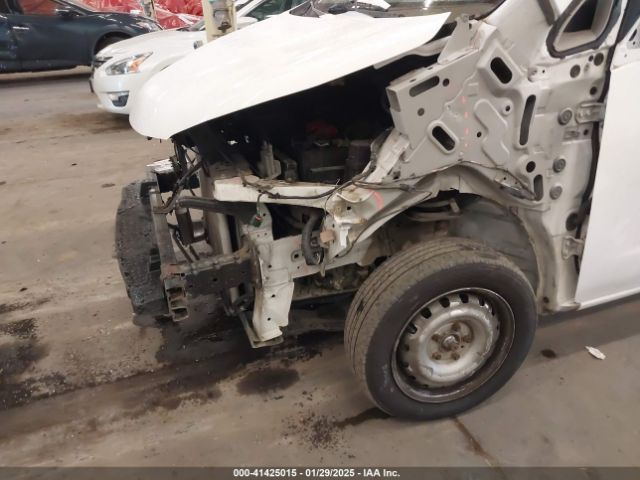 3N6CM0KN5KK710594 Nissan Nv200 S