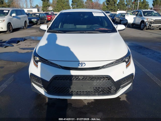Toyota COROLLA SE 2022 JTDS4MCE4NJ086393 Image 12