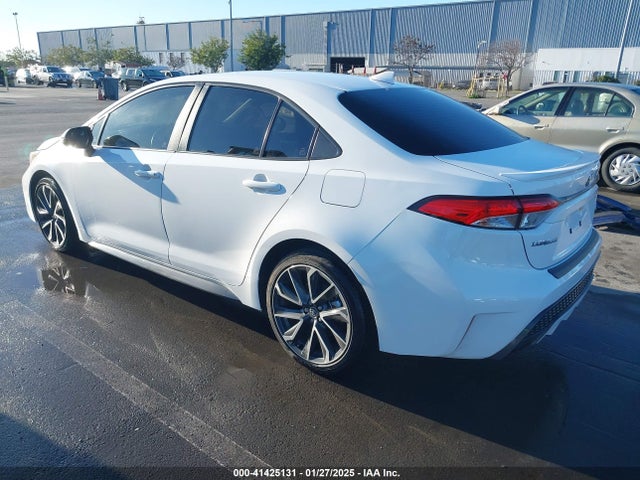 Toyota COROLLA SE 2022 JTDS4MCE4NJ086393 Image 3