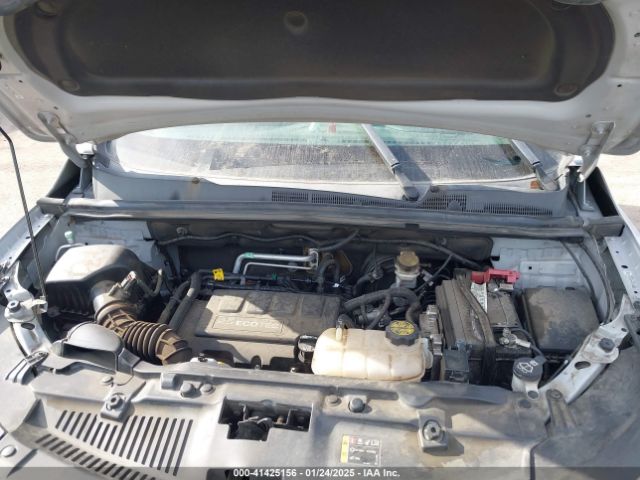 KL7CJPSB7KB847149 Chevrolet Trax Lt