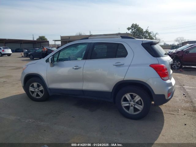 KL7CJPSB7KB847149 Chevrolet Trax Lt