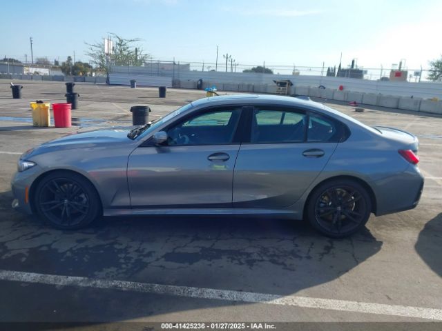 3MW69FF03R8E55631 BMW 3 Series 330i