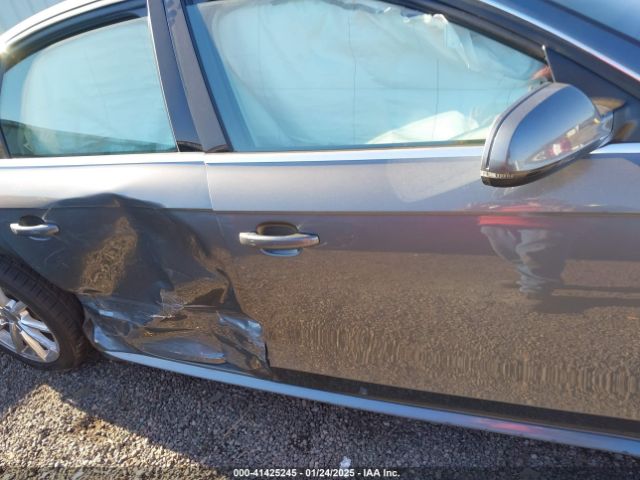 WAUFFAFL7FN022411 Audi A4 2.0t Premium
