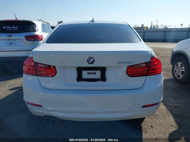 WBA3C1C53EK112947 BMW 328I