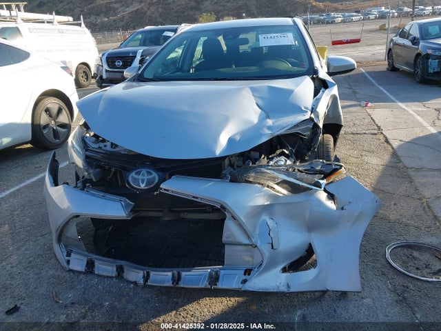 Toyota COROLLA LE 2018 5YFBURHE2JP794346 Image 12