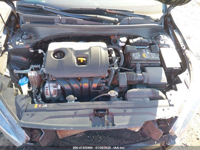 3KPF24AD6PE675270 KIA Forte Lxs