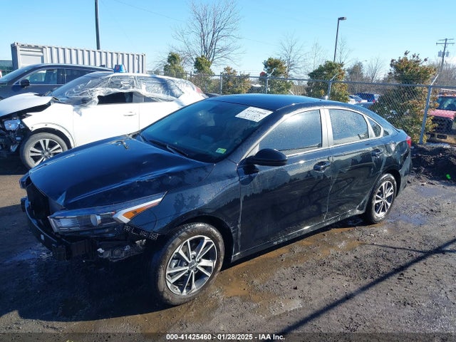 3KPF24AD6PE675270 KIA Forte Lxs
