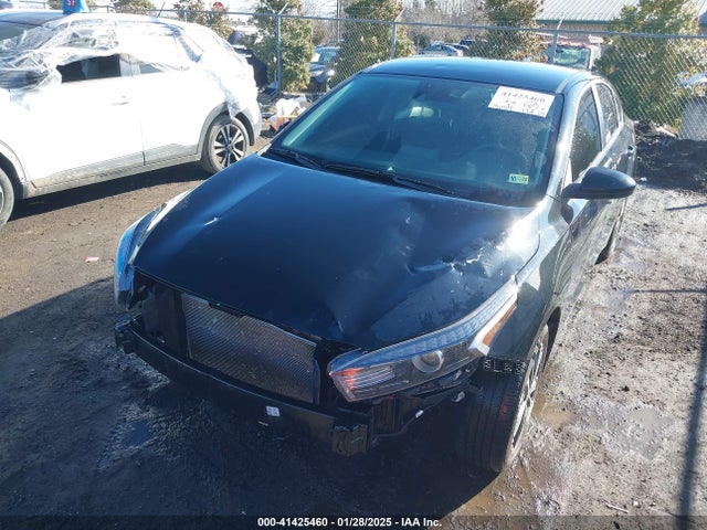 3KPF24AD6PE675270 KIA Forte Lxs