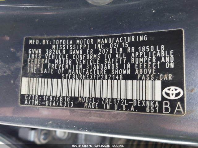 5YFBURHEXFP282146 Toyota COROLLA LE