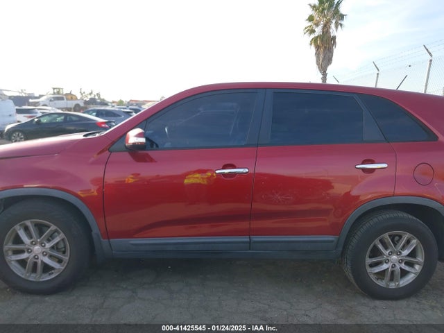 5XYKT3A69EG514452 KIA SORENTO LX
