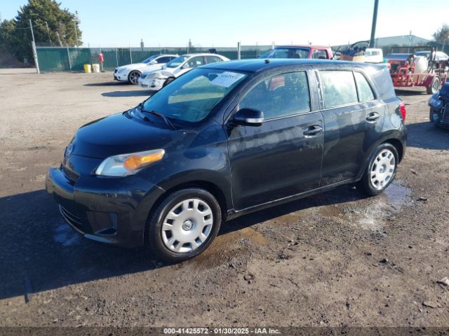 JTKKUPB46E1043810 Scion XD