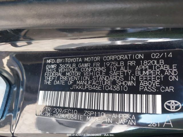 JTKKUPB46E1043810 Scion XD