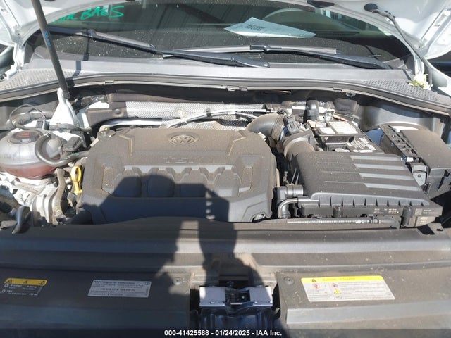 3VV1B7AX2NM001840 Volkswagen Tiguan 2.0t S