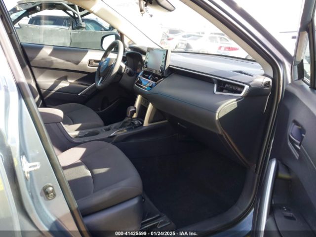 7MUCAAAG6NV028780 Toyota Corolla Cross Le