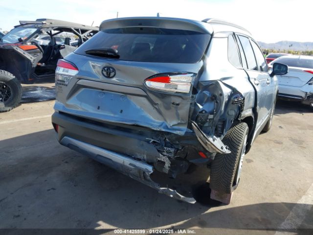 7MUCAAAG6NV028780 Toyota Corolla Cross Le