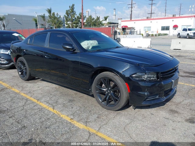 Dodge Charger Sxt Rwd 2018 2C3CDXBG8JH167518 Image 1