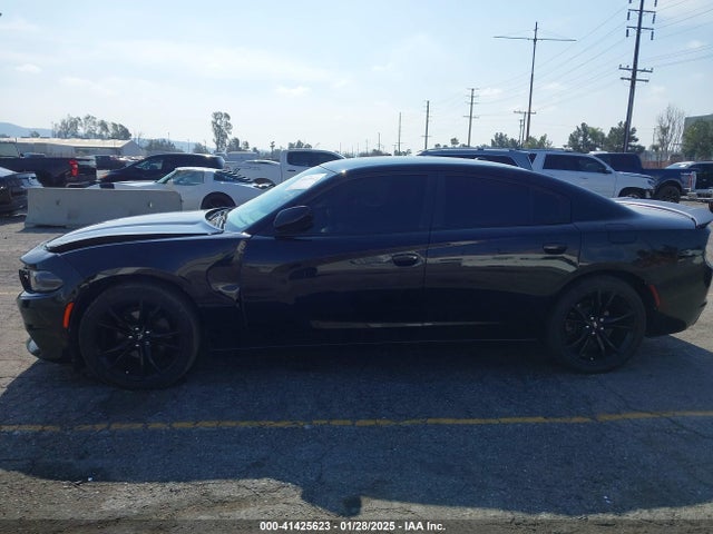 Dodge Charger Sxt Rwd 2018 2C3CDXBG8JH167518 Image 17