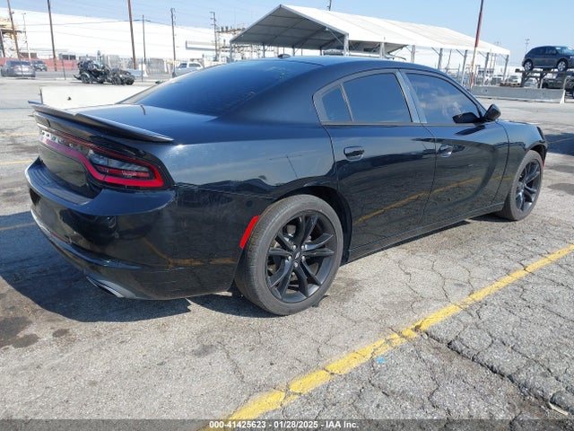Dodge Charger Sxt Rwd 2018 2C3CDXBG8JH167518 Image 4