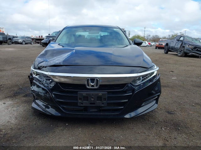 1HGCV1F48JA128062 Honda ACCORD EX