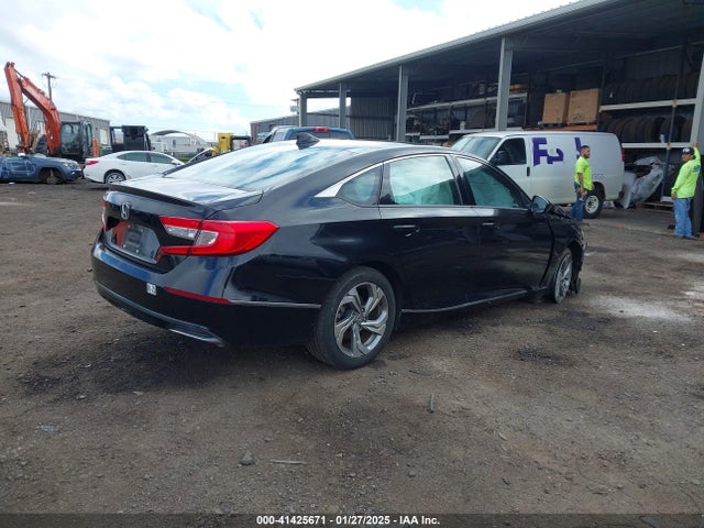1HGCV1F48JA128062 Honda ACCORD EX