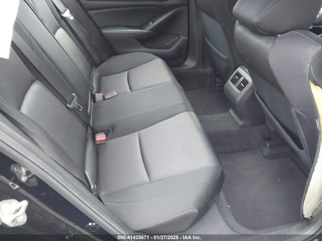 1HGCV1F48JA128062 Honda ACCORD EX