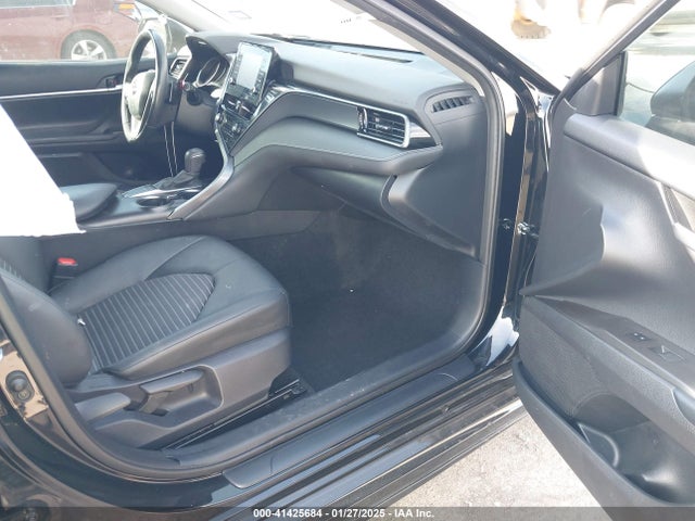 4T1T11AK8PU801399 Toyota CAMRY SE